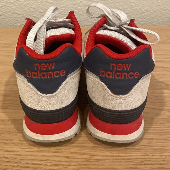 New Balance 574 - Picture 2 of 6